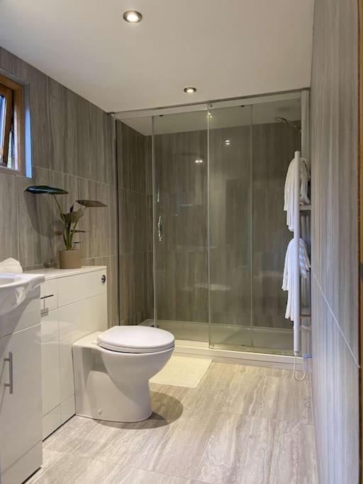 Cosy 1 Bedroom Country Lodge With Free Parking Watlington  Dış mekan fotoğraf